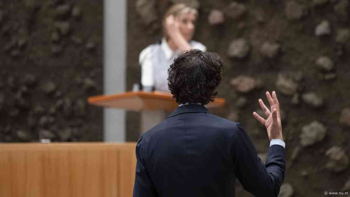 Live debat | Klaver sneert: 'VVD wil 6,5 miljard bezuinigen en geen cent minder'