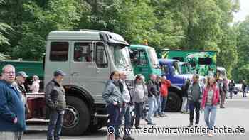 Tagelanges Treffen bei Sonnenbühl: Oldtimer-Lastwagen begeistern Fans auf der Schwäbischen Alb