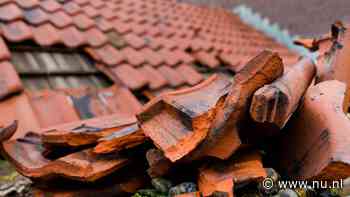 Veel schade door vermoedelijke tornado bij Enschede, ook basisschool getroffen