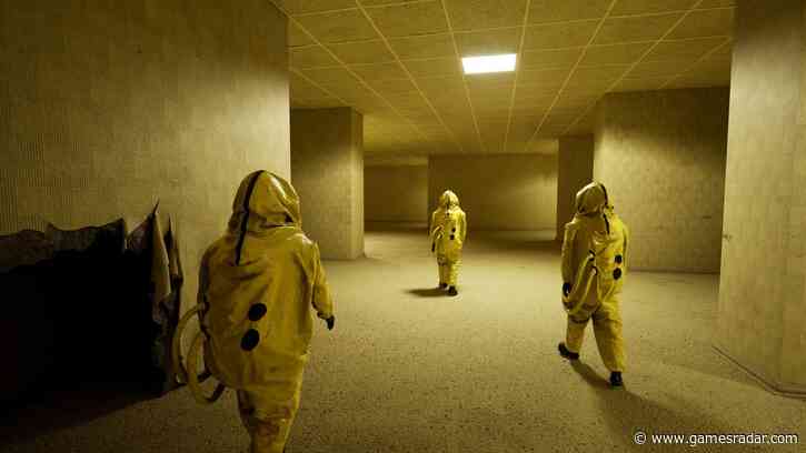 A24's Backrooms leads to a surge in players for two co-op horror games inspired by the viral creepypasta