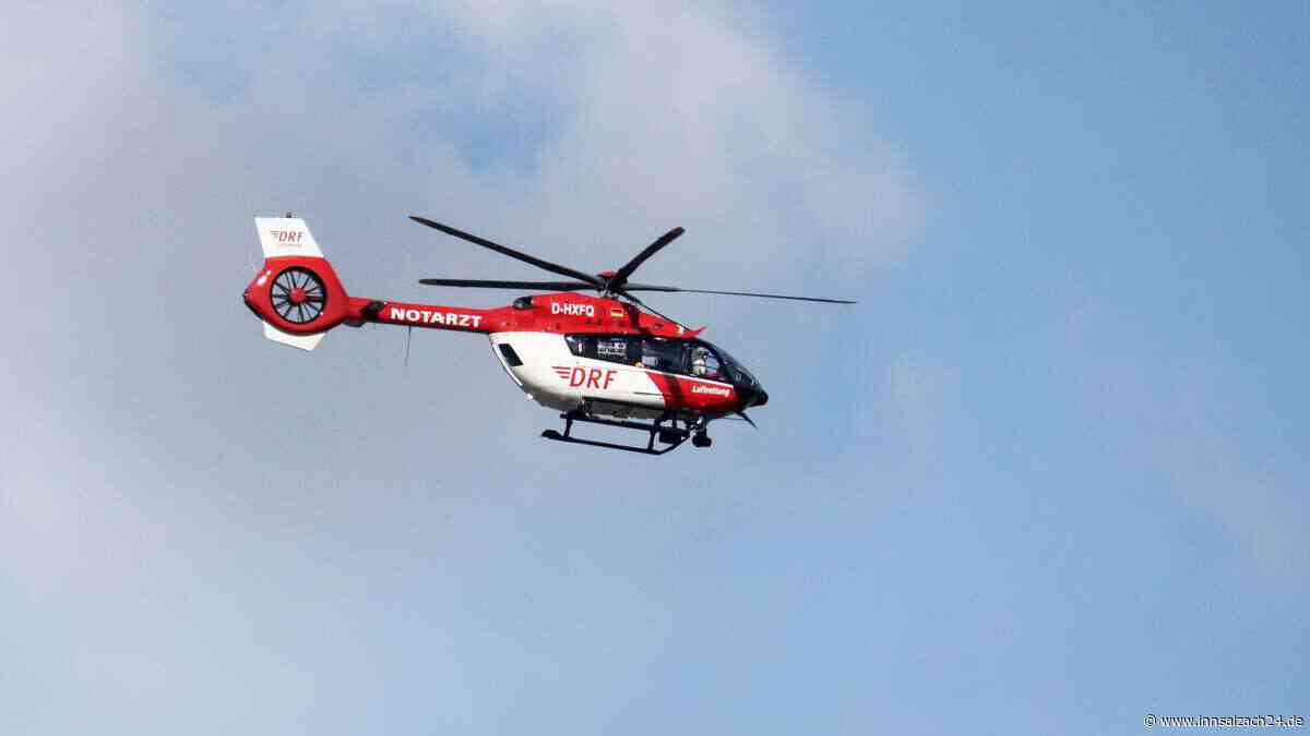 Motorradfahrer überholen Radlerin – dann kommt es zum folgenschweren Zusammenstoß