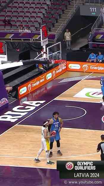 Bro tried being sneaky but played it off well 🫡 🤣 #FIBAOQT