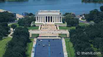 Trump administration spending $5M to restore, gold-plate Lincoln Memorial statues