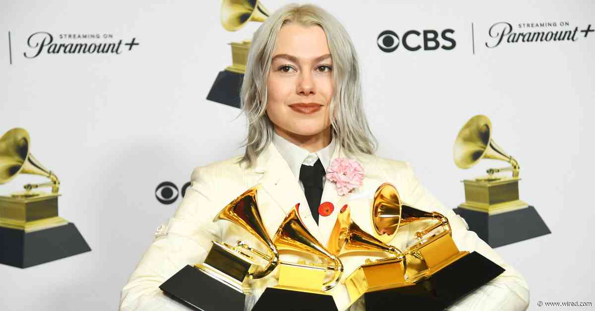 Phoebe Bridgers Ditched the Internet to Hype Up Her New Music. It’s Working