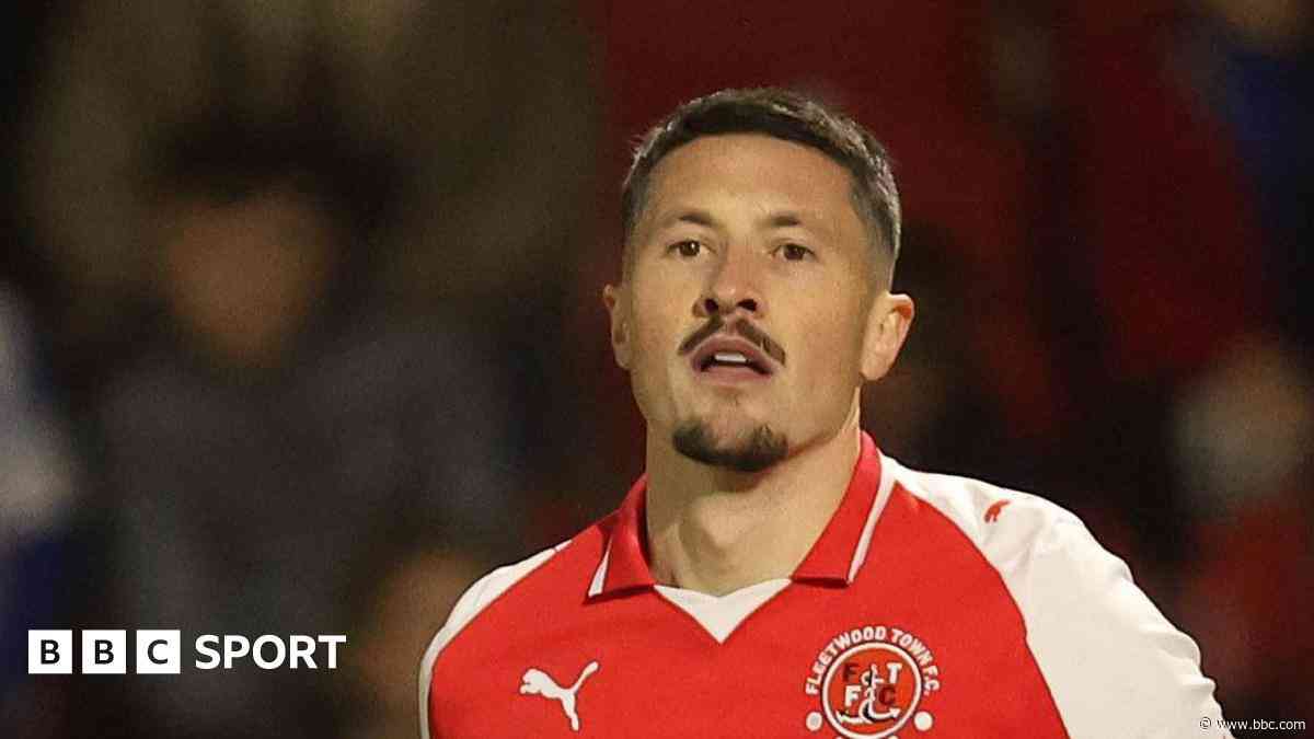 Fleetwood striker Coughlan signs new two-year deal