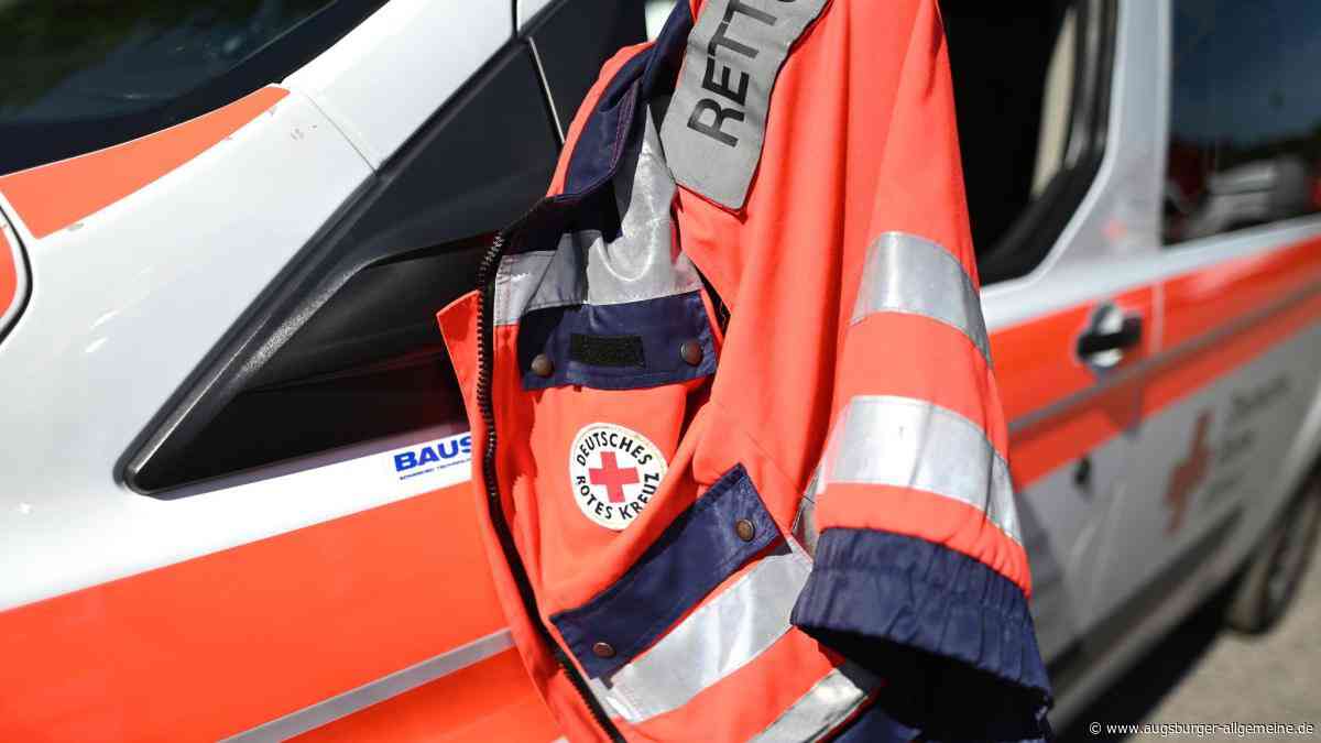 Fünfjährige stirbt bei Unfall auf der B17 – Mutter in Klinik