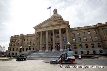 Alberta public service managers got double-digit pay hike last year