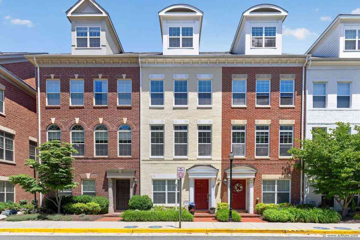 Listing of the Day: 307 N Upton Court