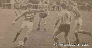 2000 toeschouwers bij de grote Cuijkse derby van 1983, nu verdwijnen beide clubnamen