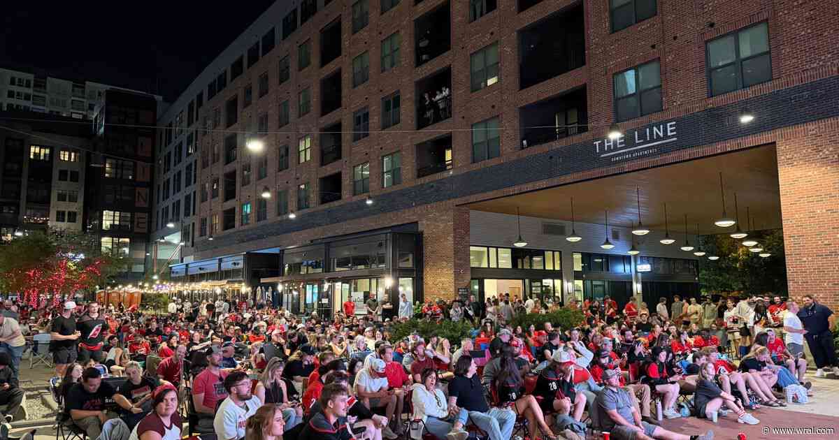 Canes fans flock to downtown Raleigh for Game 2 of the Stanley Cup Final