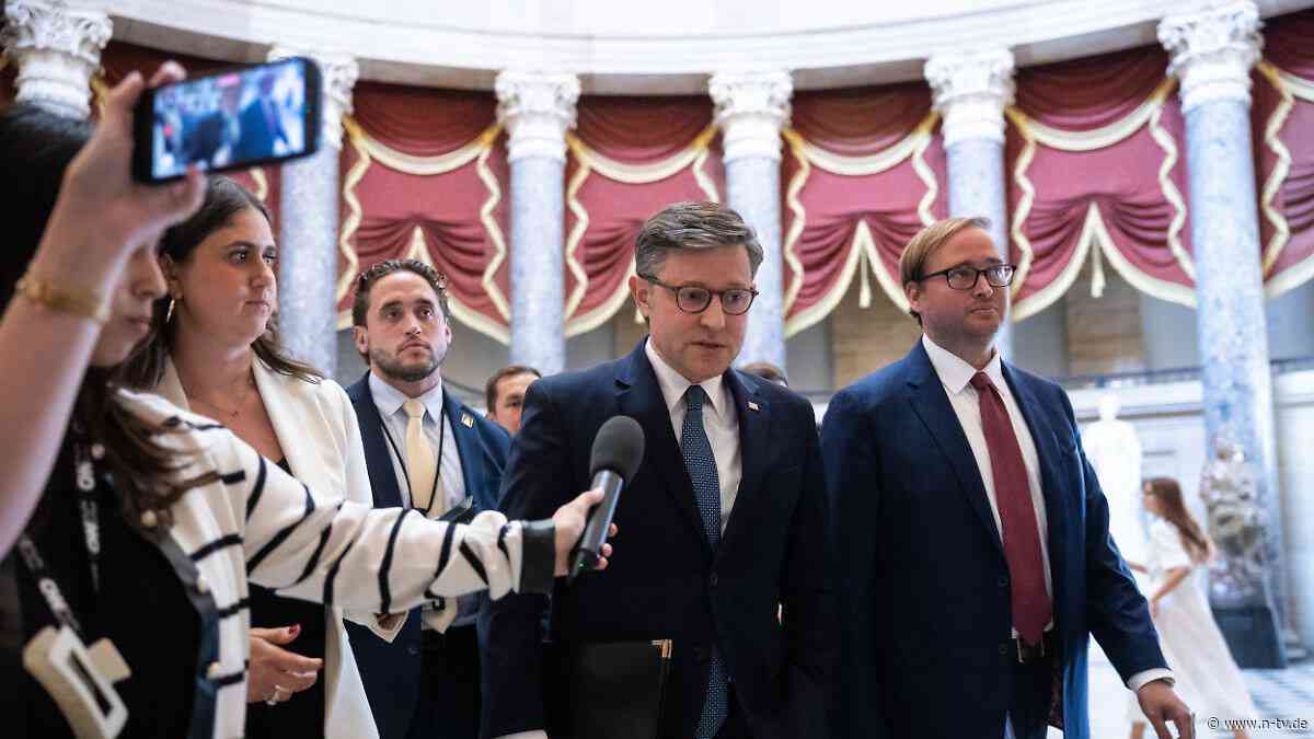 Republikaner stimmen gegen Trump: US-Repräsentantenhaus beschließt Milliarden-Hilfen für Kiew
