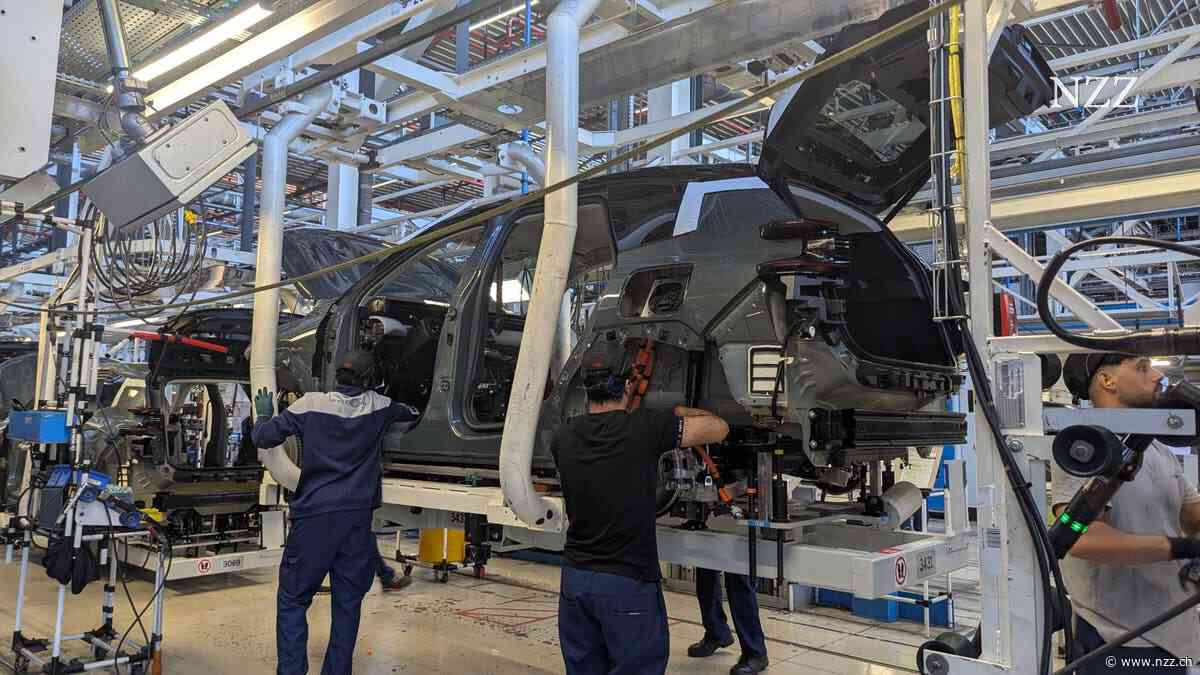 Riskanter Pakt mit den Rivalen: Europäische Autobauer öffnen ihre Werke für China
