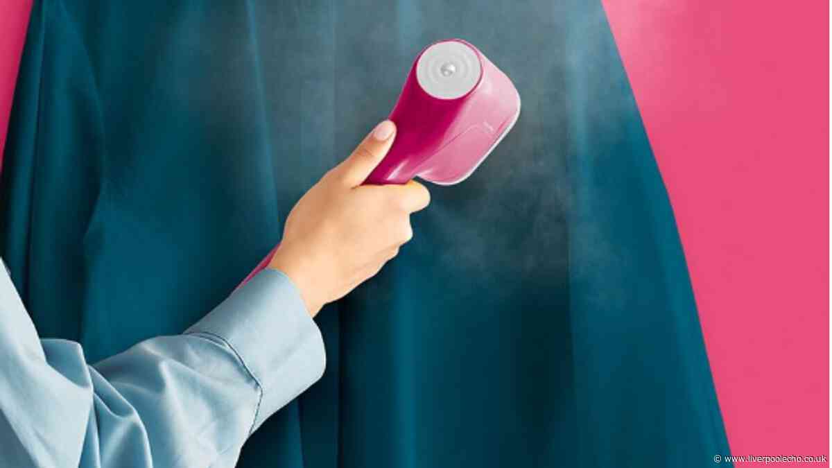 'Goodbye creases' £26.99 Amazon gadget is 'easier than ironing'