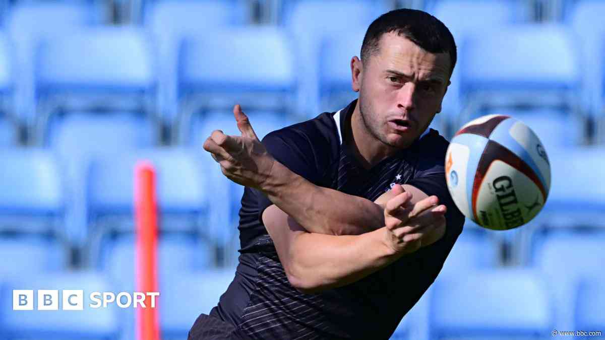 Worcester sign Exeter scrum-half Chapman