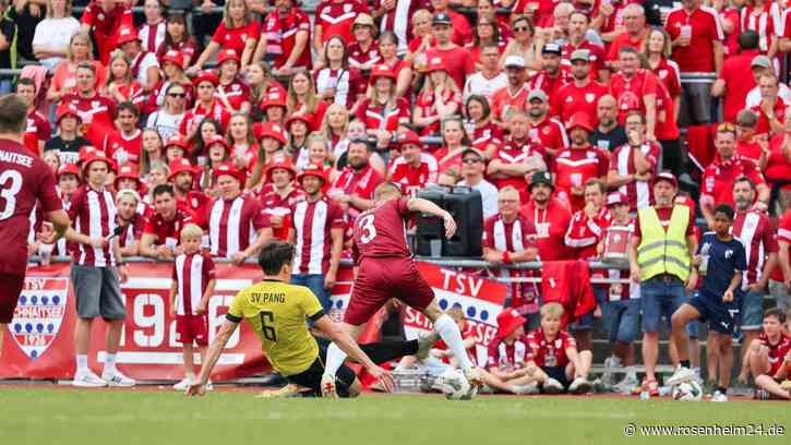 Vor 1000 Fans: Schnaitsee und Pang liefern sich Neun-Tore-Wahnsinn in der Relegation