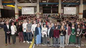 So eindringlich lassen Braunschweiger Schüler Sally Perels Botschaft weiter leben