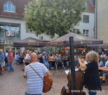 Weinheim – Jedes Buch gibt ein Los – Sommerleseclub der Weinheimer Stadtbibliothek beginnt am 16. Juni – Preisverleihung am Weinheimer Herbst
