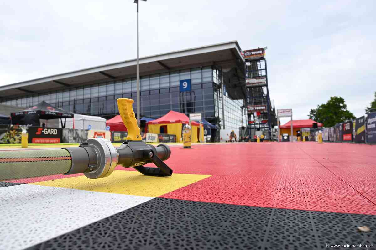 Mann stirbt bei Feuerwehr-Wettkampf auf Messe