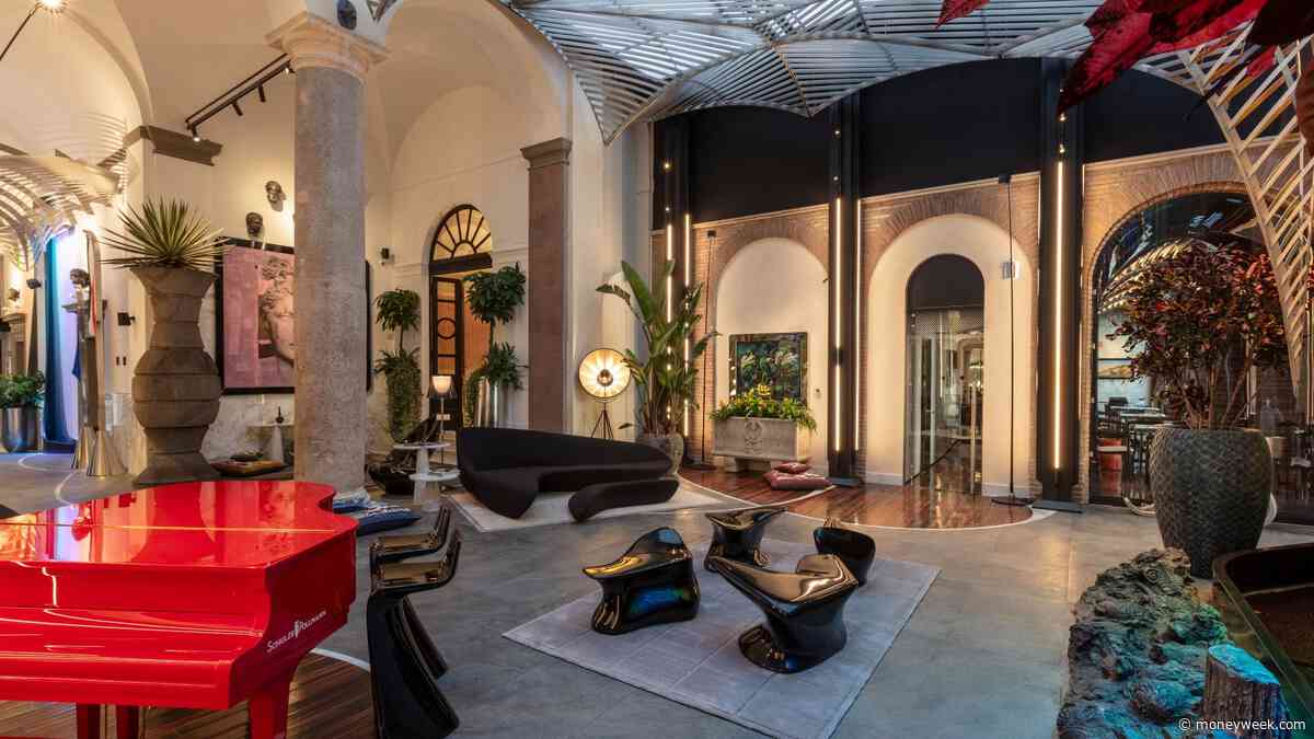Hotel Romeo Roma: the epitome of Rome's exuberance