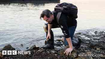 In search of 'mudlarking gold' on the River Thames