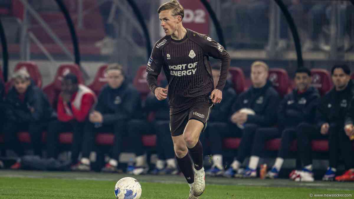 Guus Offerhaus komt met trainer Anthony Correia mee naar FC Utrecht en tekent voor drie seizoenen