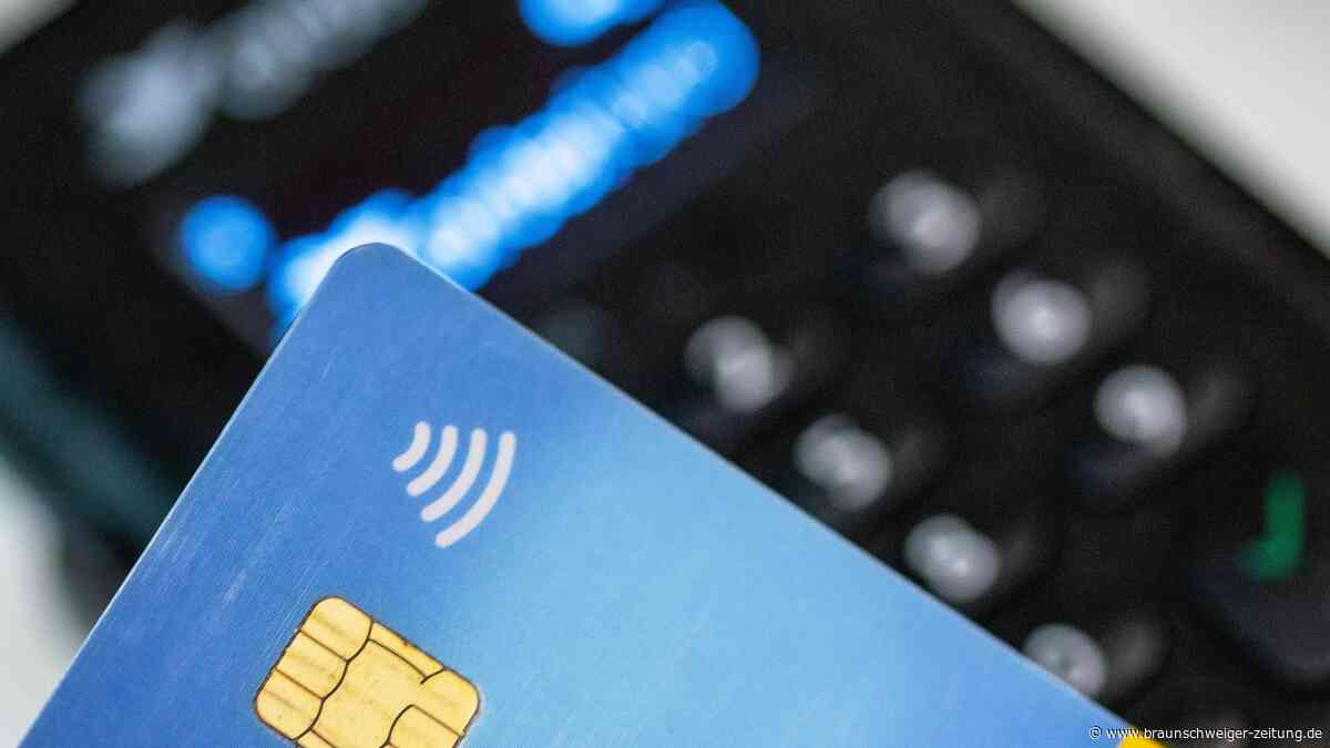 Klingbeil will Bonpflicht lockern – und elektronische Kassen vorschreiben