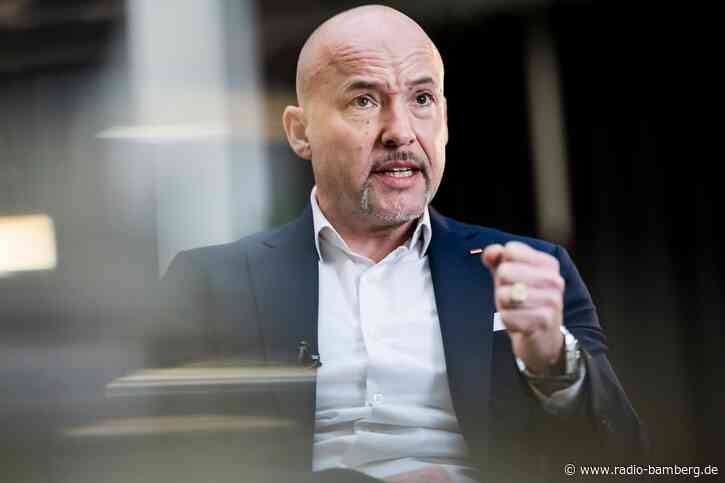 Chef der Bundestags-CSU verteidigt Pflegereform
