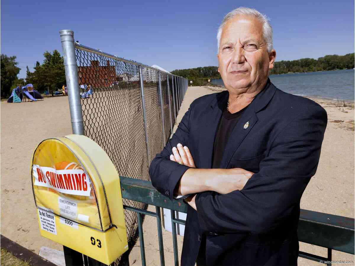 City councillor urges residents to weigh in on future of Sand Point Beach