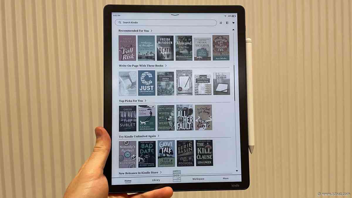 I asked published authors about their favorite e-readers - and the Kindle isn't the only pick
