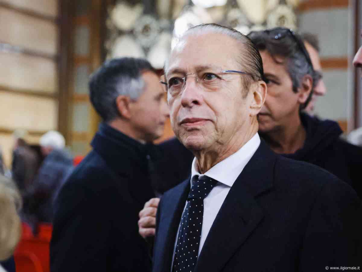 "Vicenda vergognosa. Silvio non si capacitava: 'Questi sono pazzi...'"