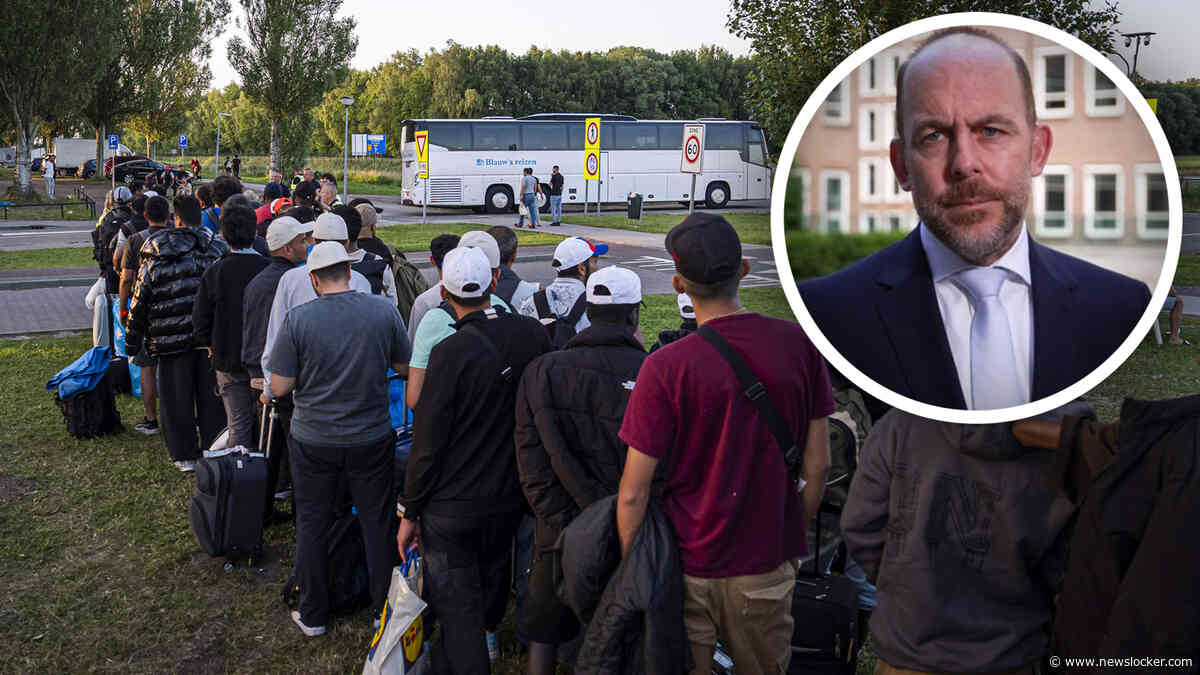 Asielminister reageert op omstreden standpunt Maassluis over opvang asielzoekers : ‘De wet is de wet’