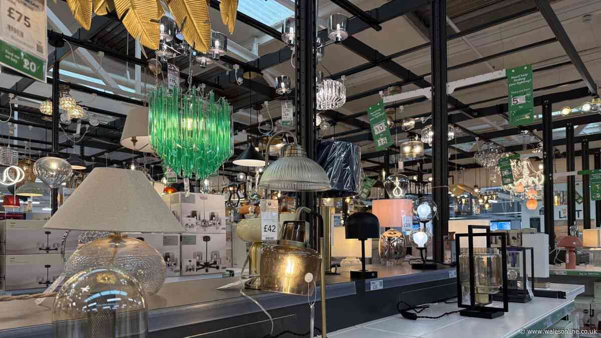 Dunelm's 'gorgeous' bestselling coastal table lamp reduced further now under £35