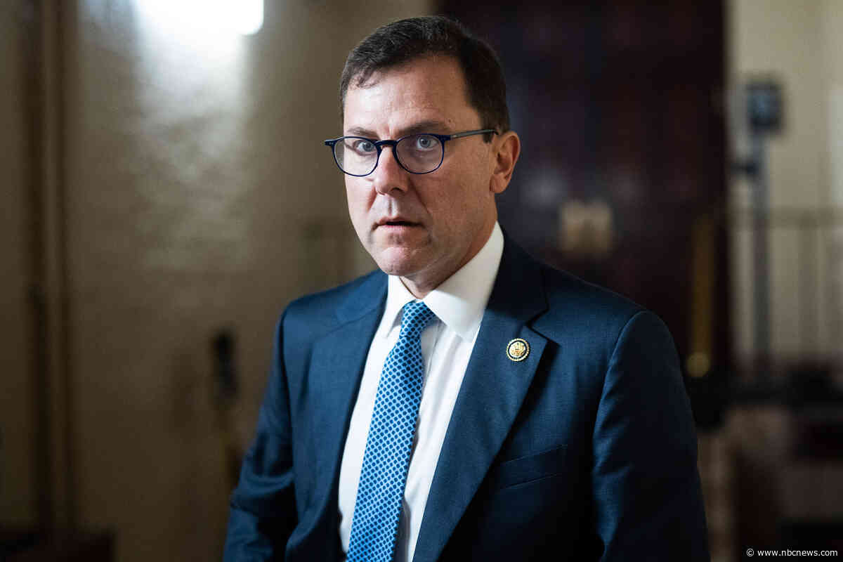 Missing congressman and his staff paint a picture of business as usual