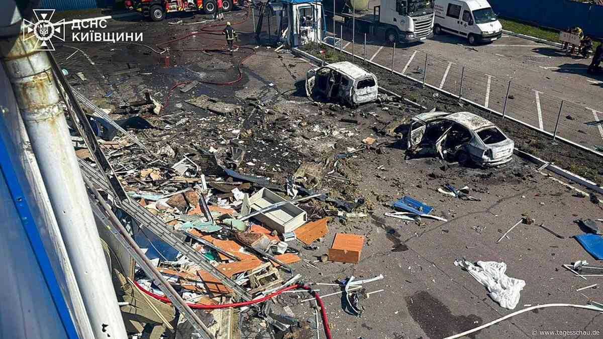 Ukraine meldet Tote nach russischem Drohnenangriff auf Fabrik