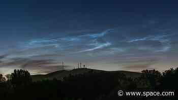 One of the sky's rarest phenomena is back: How to see rare night-shining clouds this summer