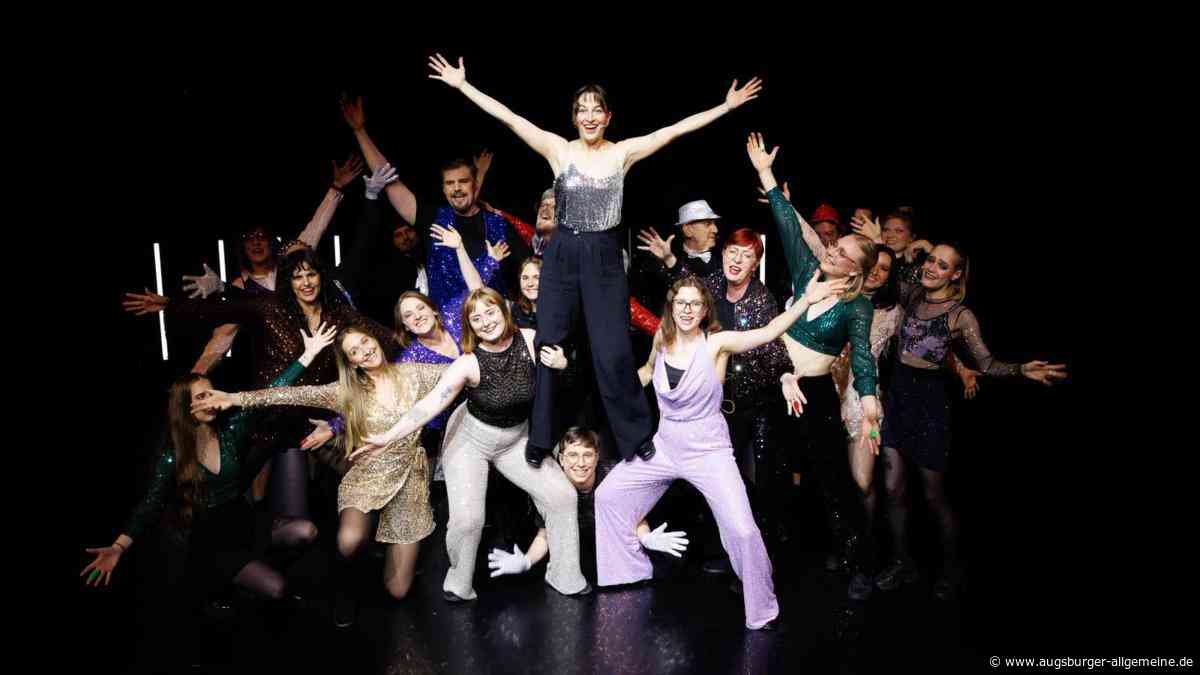 Wie bringt man ein Musical auf die Bühne? Musical Company Augsburg glänzt mit neuem Stück