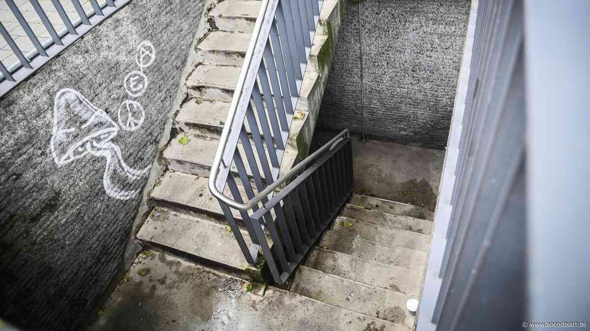 Nach Juwelier-Besuch: Schmuckhändler im Parkhaus mit Pfefferspray angegriffen