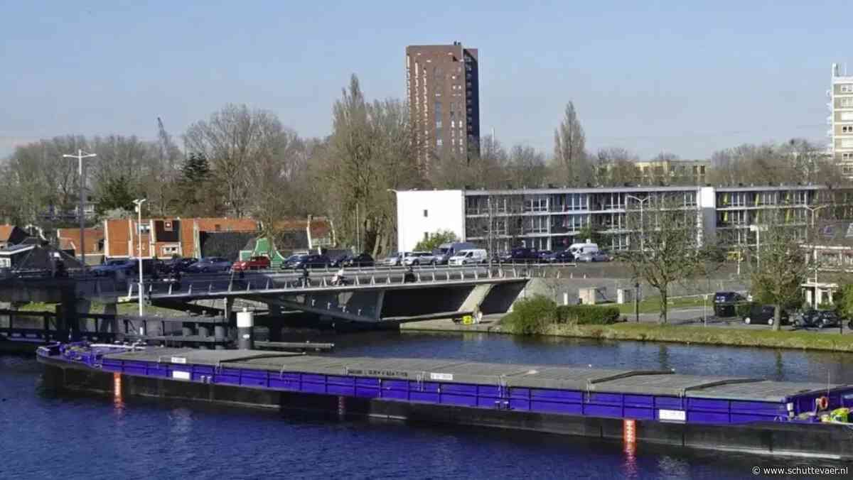 Duwbakken cacaovervoer Zaanstreek geveild na conflict Jansma Shipping en Ofi