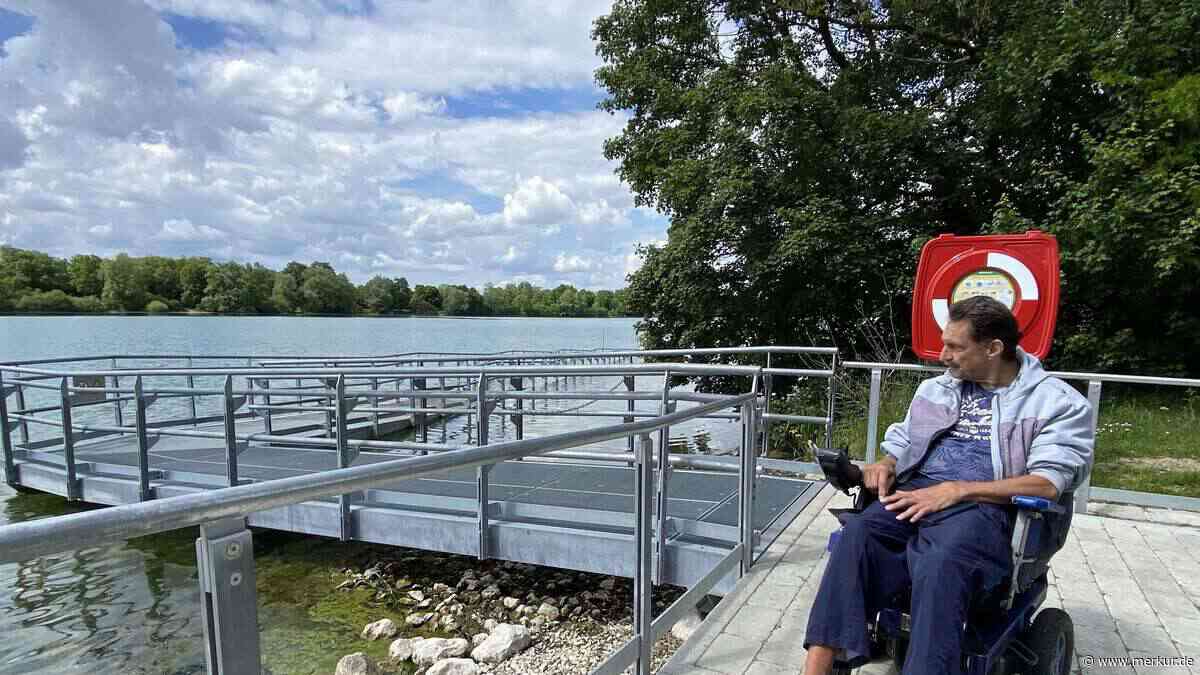 Rollstuhlfahrer kann nicht mehr schwimmen: Rampe endet an steiler Leiter