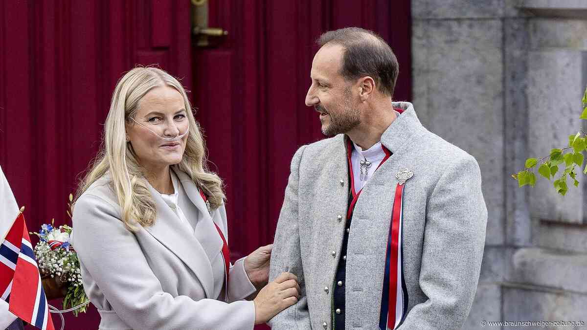 Lungenfibrose bei Mette-Marit: Das sind Ursachen und Symptome der Krankheit