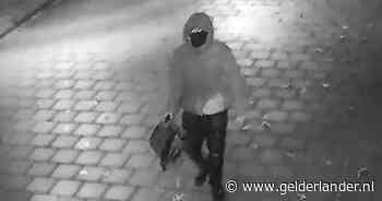 Jongen (16) aangehouden voor rol in explosie bij kantoor op Amsterdamse Zuidas