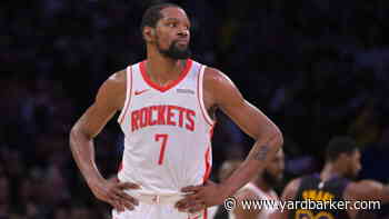 Kevin Durant Ducks Behind Bush to Evade Paparazzi at Nobu Malibu