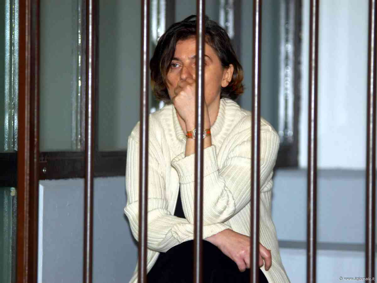 "Grazie Mario e Desdemona". La scritta choc nella città del poliziotto ucciso dalle Nuove Br