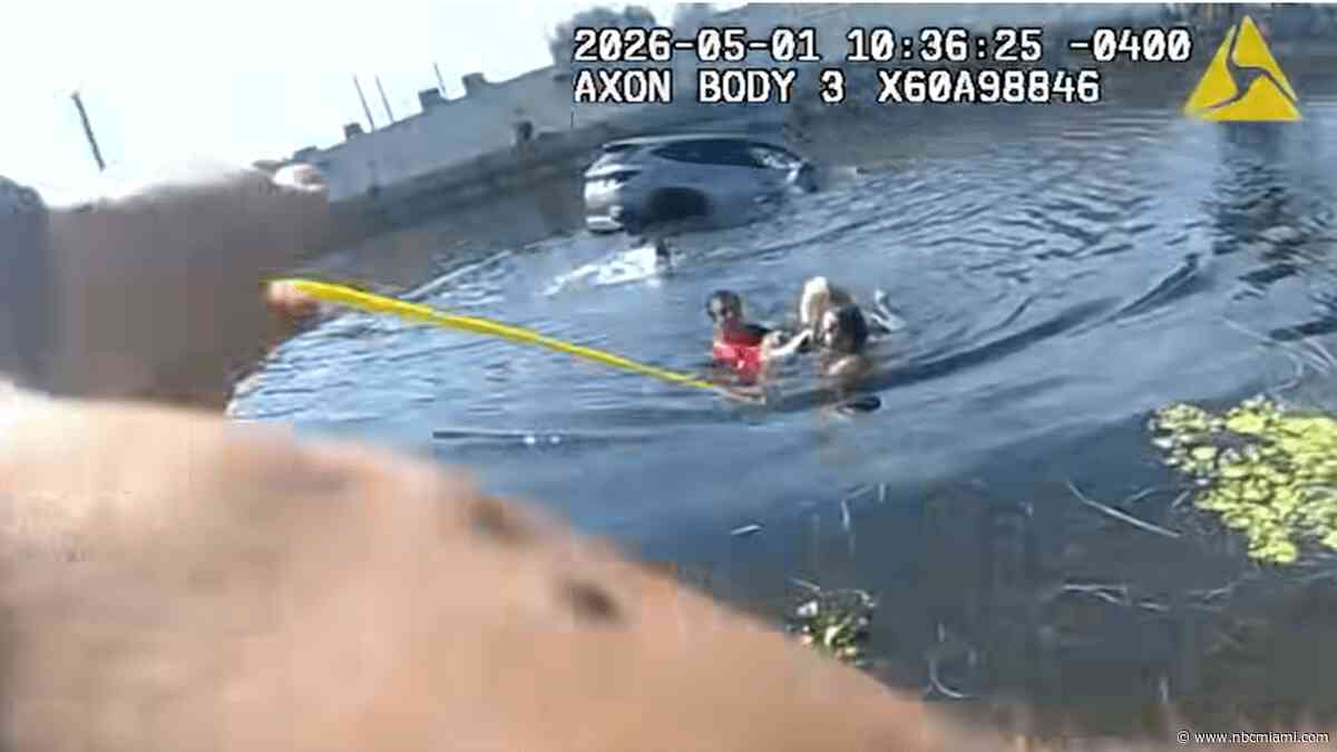 Dramatic video shows deputies rescuing woman from sinking car in Pompano Beach
