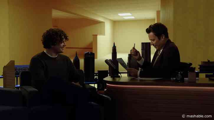 Kane Parsons gives Jimmy Fallon advice on how to survive Backrooms