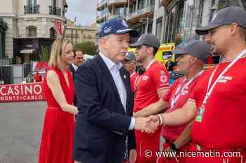 Premier tour de piste pour le couple princier, venu saluer les secouristes bénévoles de la Croix-Rouge monégasque sur le Grand Prix F1 de Monaco