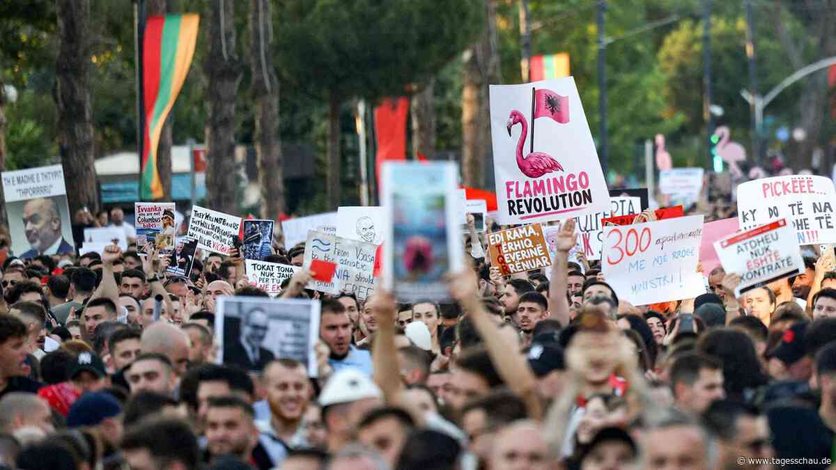 Albanien: Proteste gegen Luxus-Ressort am Naturschutzgebiet