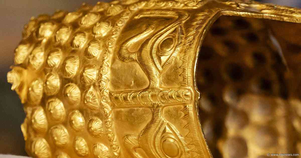 Thieves who stole 2,500-year-old gold relics from museum sentenced