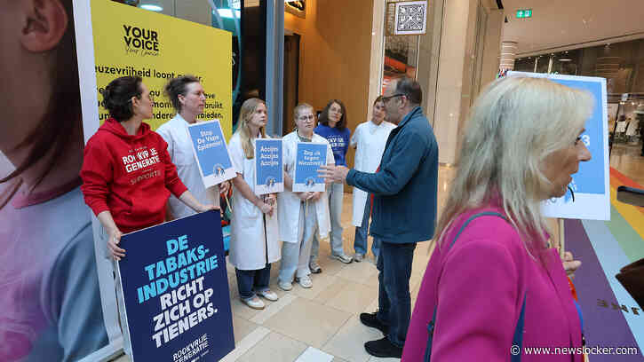 Woedende artsen trekken bekijks met demonstratie tegen ’lobby’ tabaksreus; Jan belooft na 45 jaar roken opnieuw een stoppoging