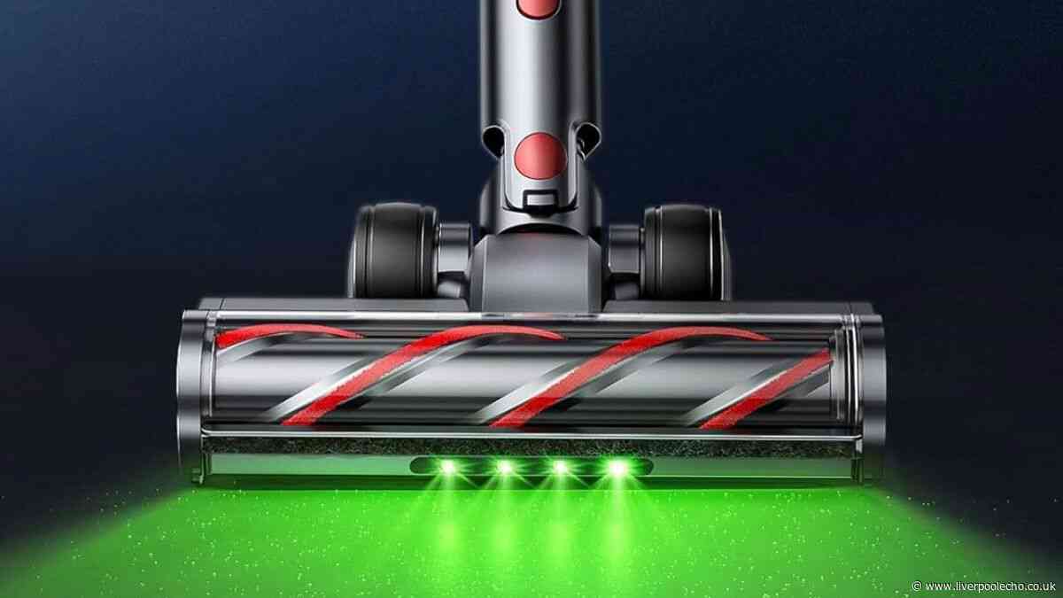 'Excellent' 5-star Amazon vacuum plummets from £190 to £90 this weekend only